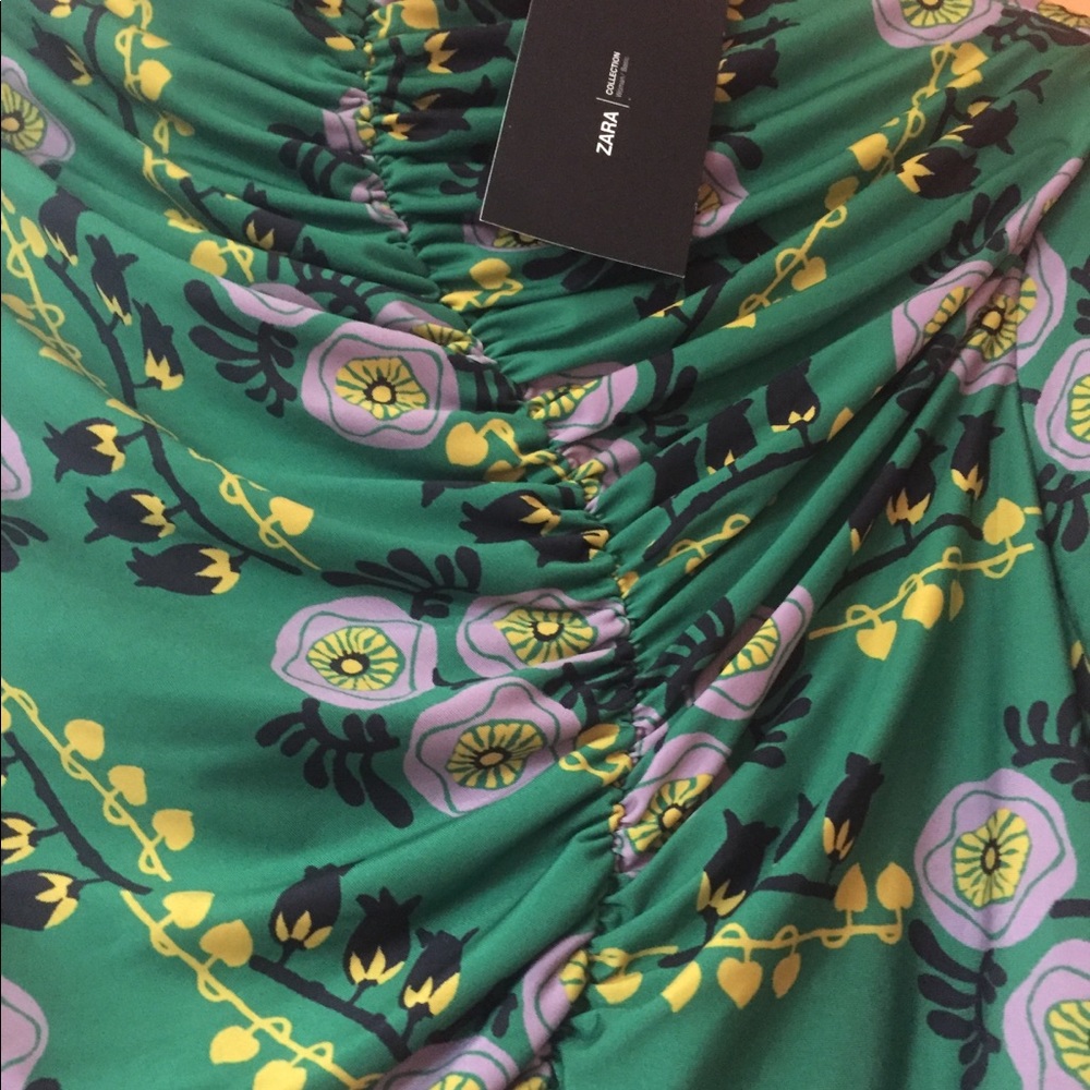 ZARA Drapped dress - Picture 3 of 4